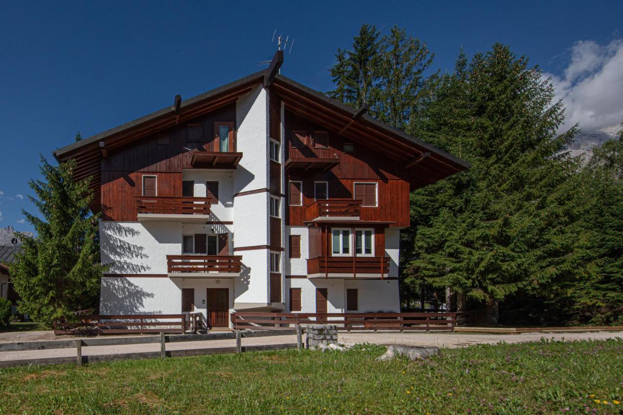 Cortina-House Daire Cortina dʼAmpezzo Dış mekan fotoğraf